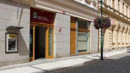 jablonec budova komenskeho8